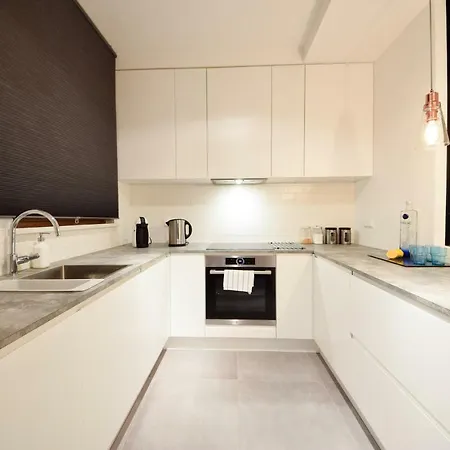 Shortstaypoland Kieslowskiego Warszawa